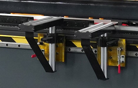 液壓剪板機的性能特點及系統特性